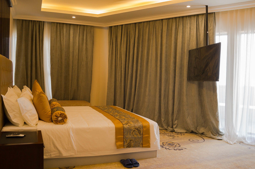 Bintumani Hotel Фритаун Экстерьер фото
