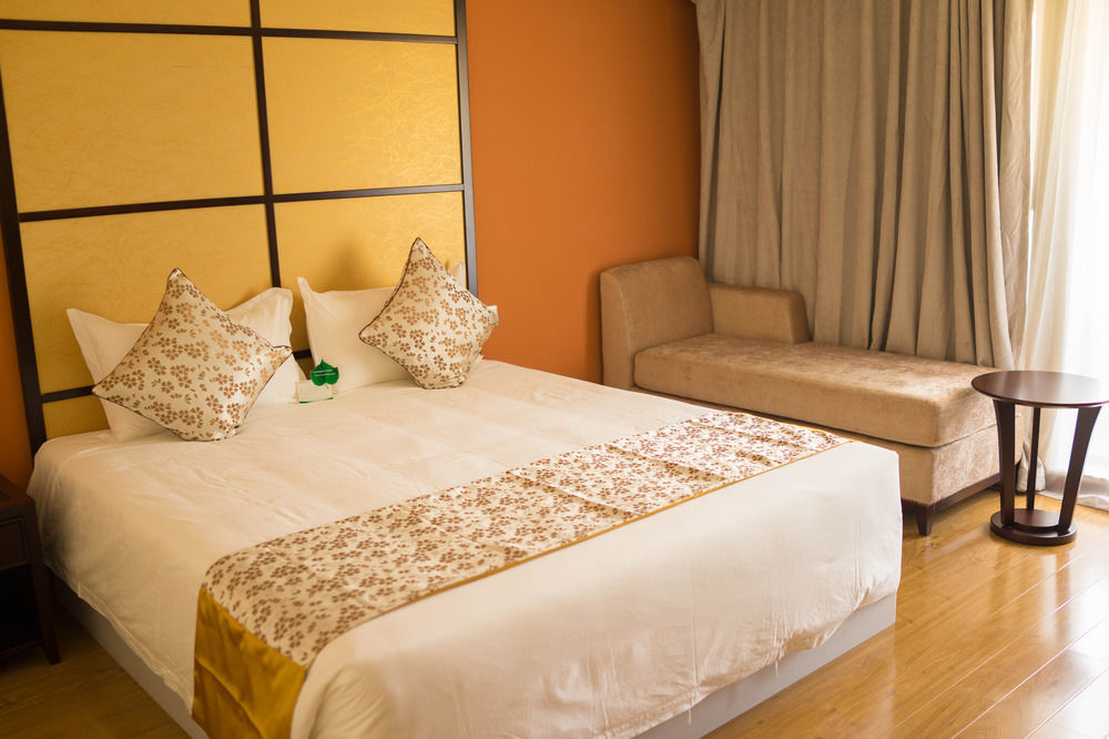 Bintumani Hotel Фритаун Экстерьер фото
