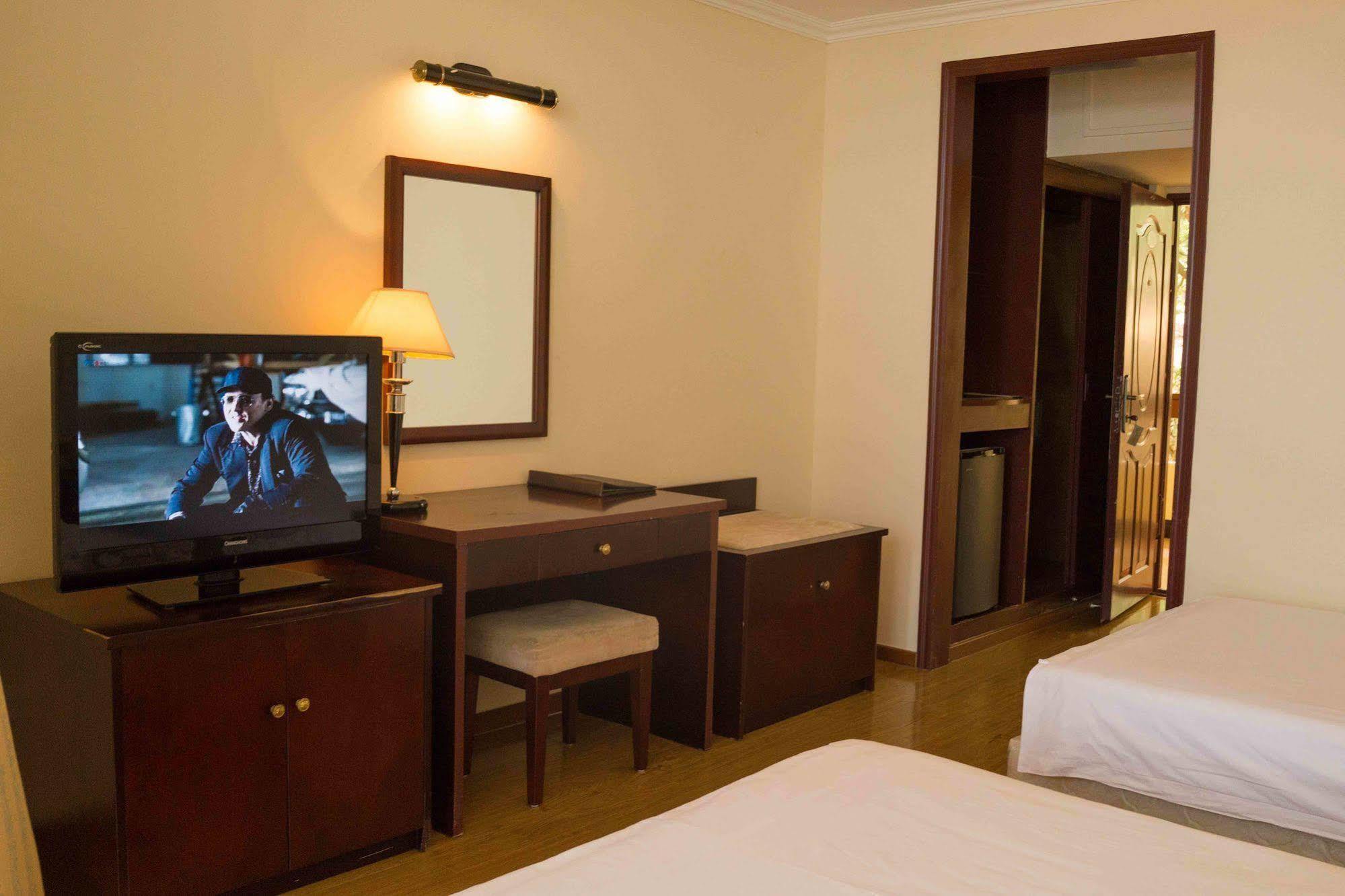 Bintumani Hotel Фритаун Экстерьер фото